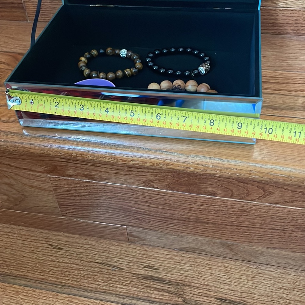 Classic Celebrations Personalized Mirrored Jewelry Box - Picture 9 of 12